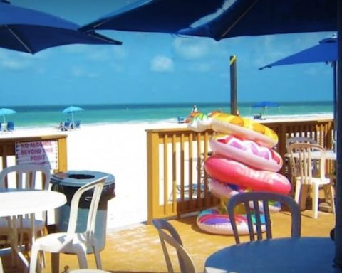 Coquina Beach Cafe