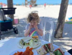 Anna Maria Island Beach Cafe With Kids