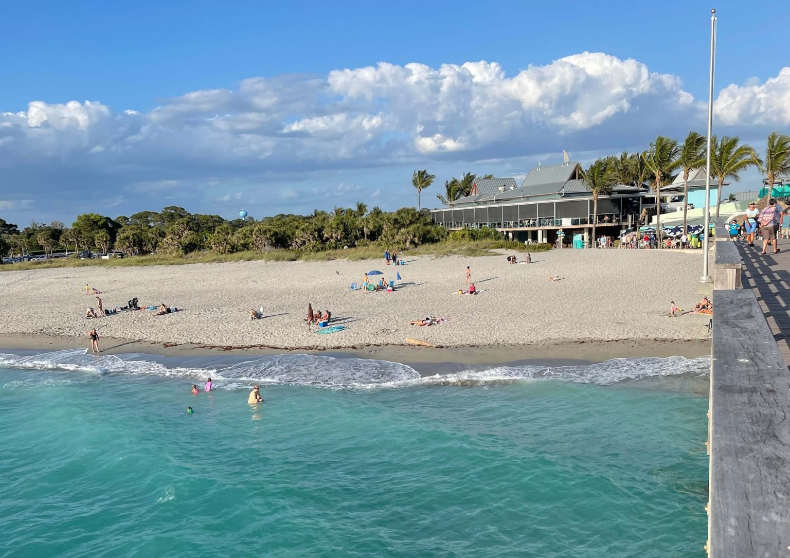 9-best-beaches-to-find-shark-teeth-in-florida-2022